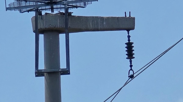 Şırnak'ta leyleklerin akıma kapılmaması için direklere 13 özel platform kuruldu