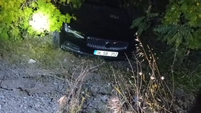 Elazığ'da otomobil şarampole uçtu: 1 yaralı