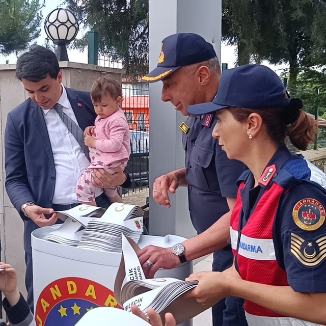 Pazaryeri'nde jandarmadan öğrencilere unutulmaz gün