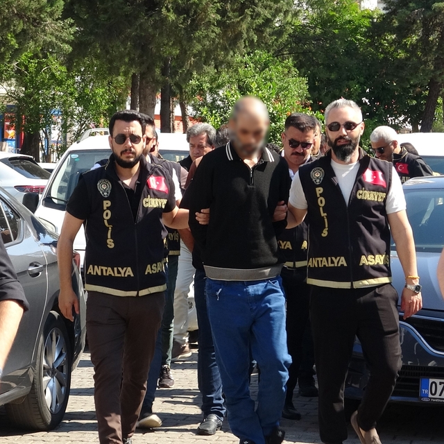 12 yıl sonra aydınlanan cinayetin şüphelileri adliyeye sevk edildi