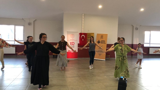 Öğretmen Akademilerinde Kafkas esintisi