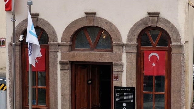 Balıkesir Büyükşehir'in müzeleri artık daha ulaşılabilir
Kültür ve tarihe daha fazla zaman: Müzelerde saatler uzatıldı