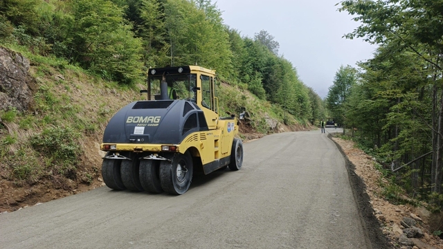 Trabzon'da yayla yollarında yoğun mesai
