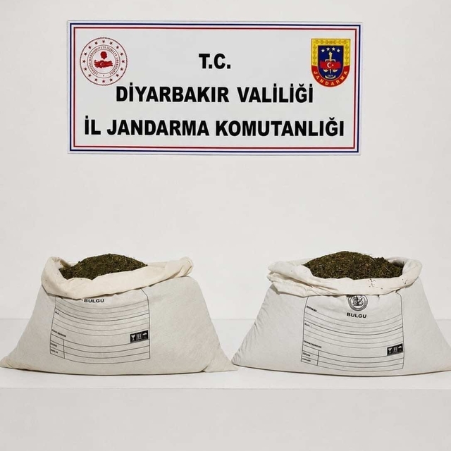 Diyarbakır'da uyuşturucu operasyonlarında 11 şüpheli hakkında işlem yapıldı...