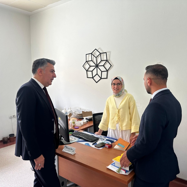 İl Sağlık Müdürü Solmaz Kozluk'ta incelemede bulundu