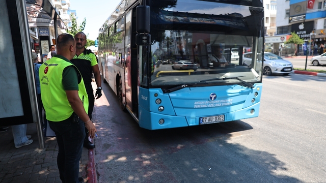 Büyükşehir'den otobüslere sıkı takip
Havalar ısındı klima denetimleri arttı