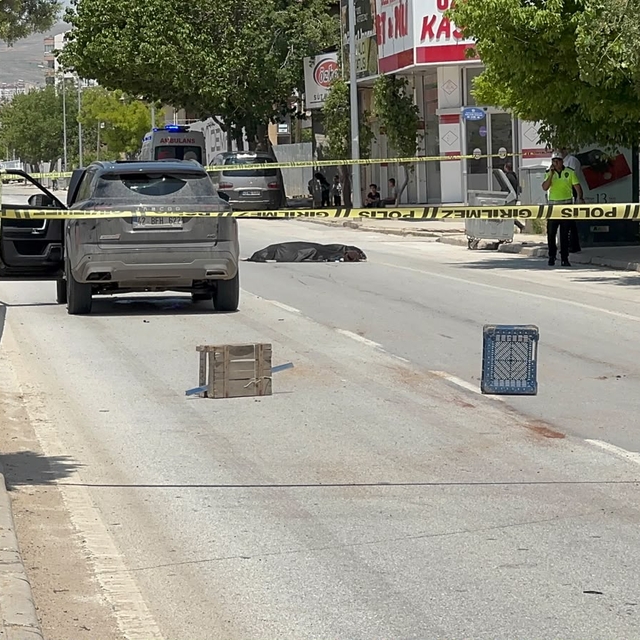 Konya'da cipin çarptığı Ayşenur hayatını kaybetti