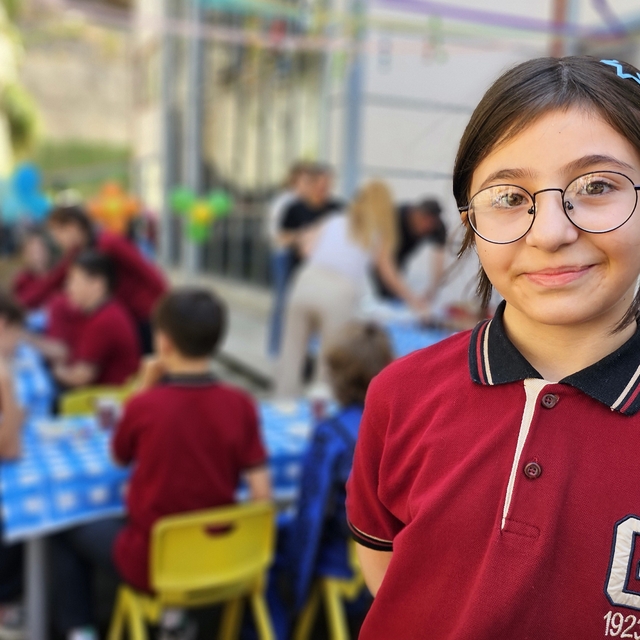 Ortaokul öğrencisi Duru, hobisini yaşıtlarına öğretiyor