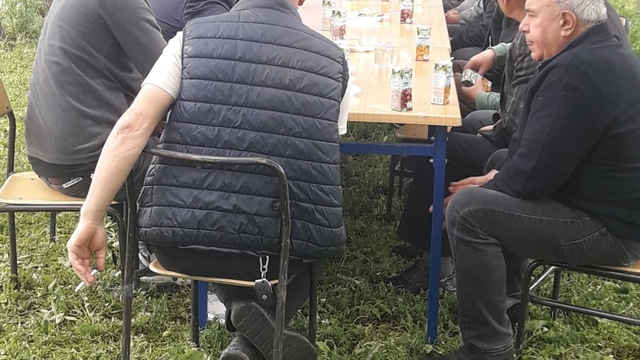 Akyaka'da "Vatandaş Soruyor, Başkan Cevaplıyor" buluşması yoğun ilgi gördü