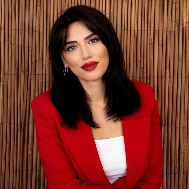 Irmak öğretmen, İzmir'de son yolculuğuna uğurlandı