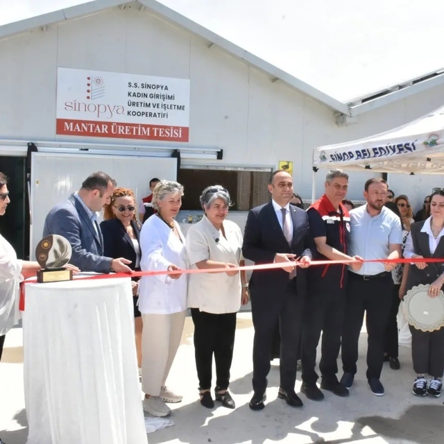 Sinop'ta istiridye mantarı ve dikey tarım tesisi açıldı