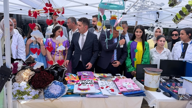 Siverek'te "Maarifin Kalbinde Marifetli Gençlik" fuarı açıldı