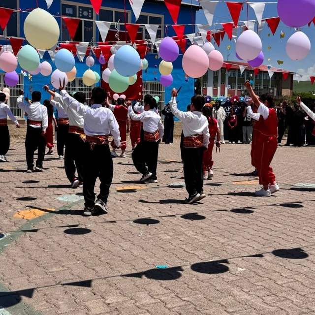 Korkut'ta yıl sonu şenliği coşkusu