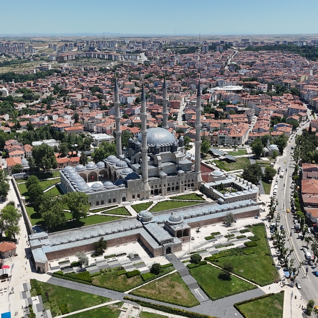 Selimiye'de tarihi gün: Cumhurbaşkanı Erdoğan'a Edirne'de büyük sevgi seli...