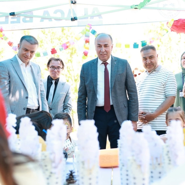 Alaca'da "Ailemle Eğitim Yolculuğu" şenliği renkli karelere sahne oldu