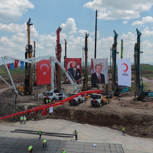 Ankara'da kurulacak Türk Kızılay Protürk Plazma İlaç Tesisi'nin temeli atıl...