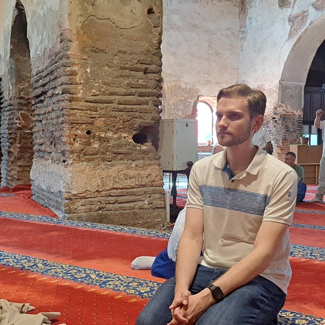 İspanyol Juan, Hristiyanlar için kutsal kabul edilen İznik Ayasofya Camii'n...