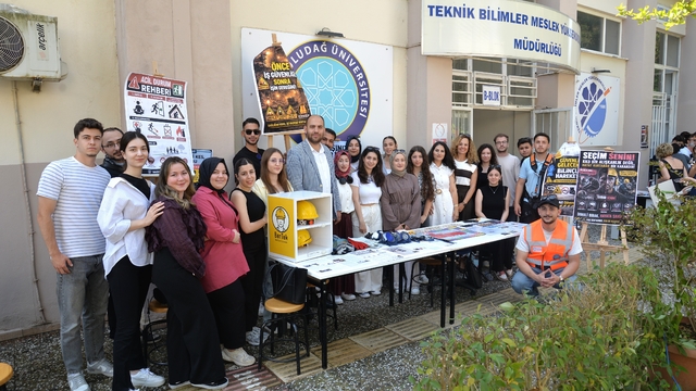 Bursa Uludağ Üniversitesi'nde yılsonu proje şenliği