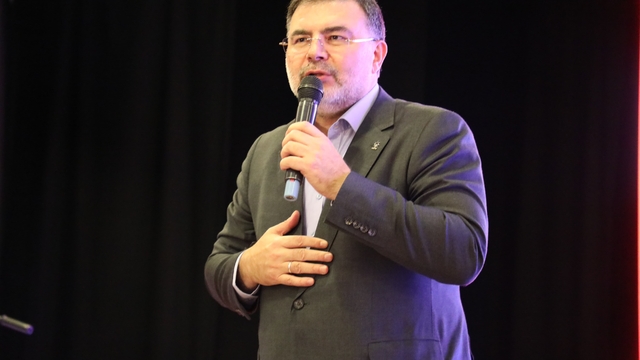 AK Partili Saygılı'dan İzmir'deki sosyal yardımlara ilişkin açıklama
Saygılı: "İlk 3 ayda 1 milyar TL'yi aştı"