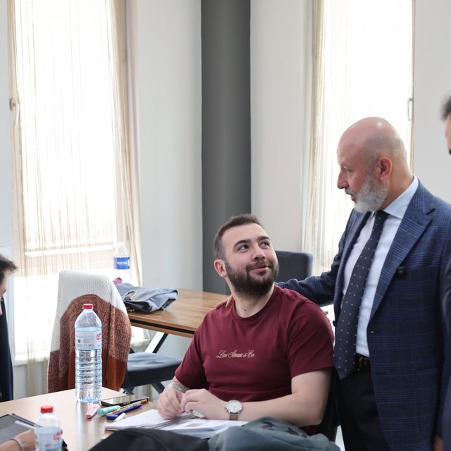 Başkan Çolakbayrakdar, sınava girecek öğrencilere başarılar diledi
Kayseril...