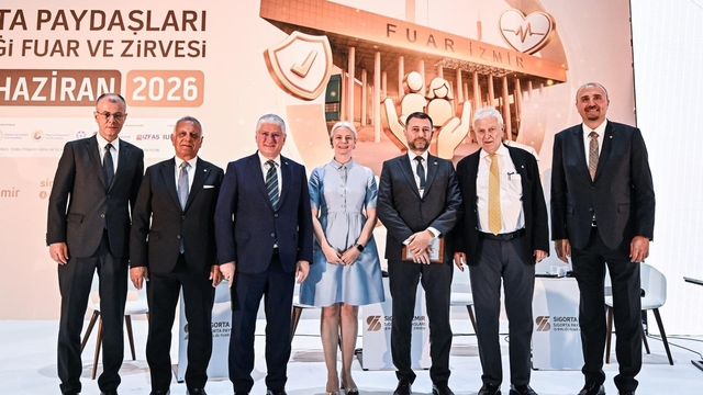 Sigorta İzmir, sektörün geleceğine ışık tuttu