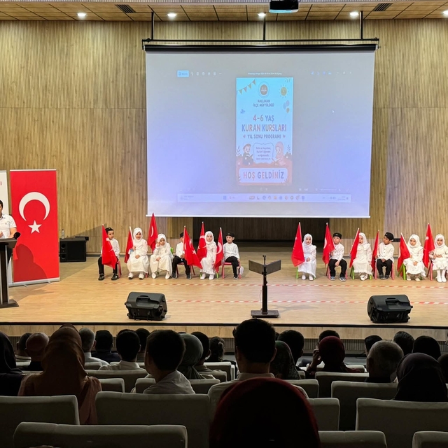 Nallıhan'da 4-6 yaş Kur'an kursu yıl sonu programı düzenlendi