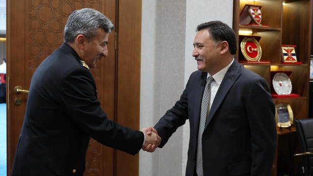Vali Çiçek:  "Jandarma Teşkilatı'nın huzur ve güvenliğin sağlanmasındaki görevi önemli"