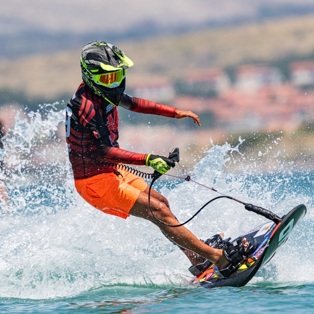 Dünya Motosurf Şampiyonası'nda heyecan başladı