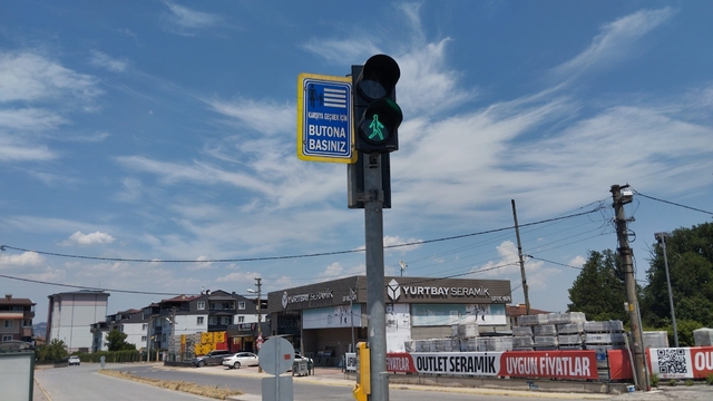 Kocaeli'de trafik güvenliği için 269 kavşakta 7/24 sinyalizasyon takibi