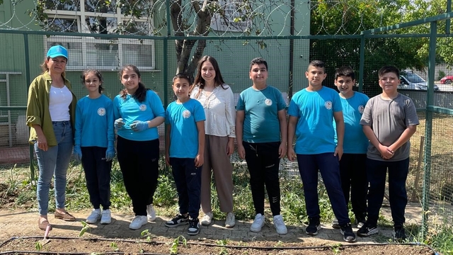 Öğrenciler kendi bitkilerini yetiştirecek