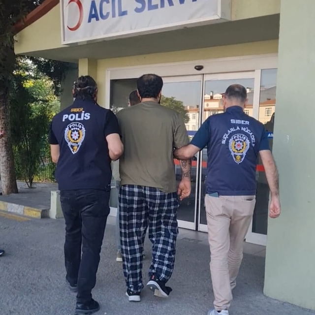 Ankara'da haklarında 68 ve 43 yıl hapis cezası bulunan 2 "siber dolandırıcı...