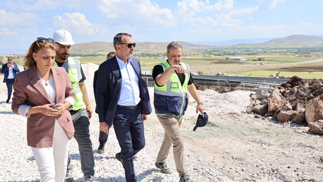 Başkan Şerifoğulları: "Sahip olduğumuz kaynakları en etkin şekilde yatırıma dönüştürmeyi hedefliyoruz"