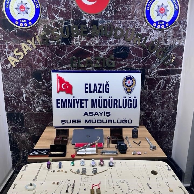 Elazığ'da 7 milyon liralık ziynet eşyası çalan 4 şüpheli tutuklandı