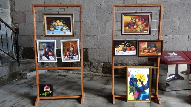 Erzurum'da "Yaşayan değerlerin sanat yolculuğu" sergisine yoğun ilgi