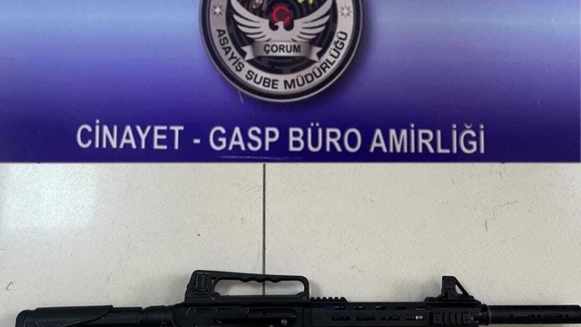Çorum'da aranan 2 şahıs yakalandı