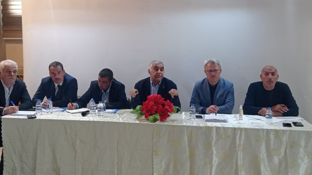 Genel Sekreter Aynalı, Tekman'da muhtarları dinledi