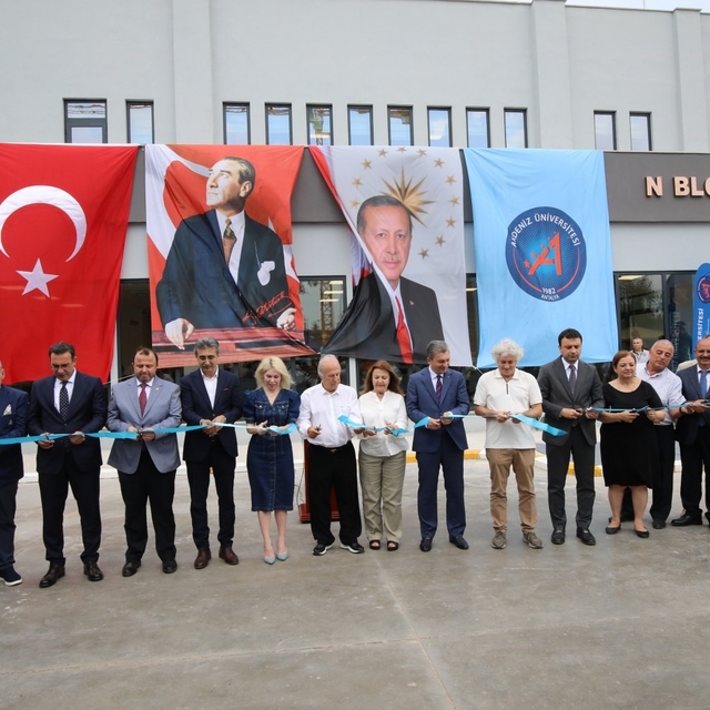 Akdeniz Üniversitesi Hastanesinde 9 ayda tamamlanan Nöroloji Polikliniği aç...