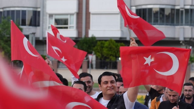 Yılmaz'dan Türkiye-Avustralya maçına davet