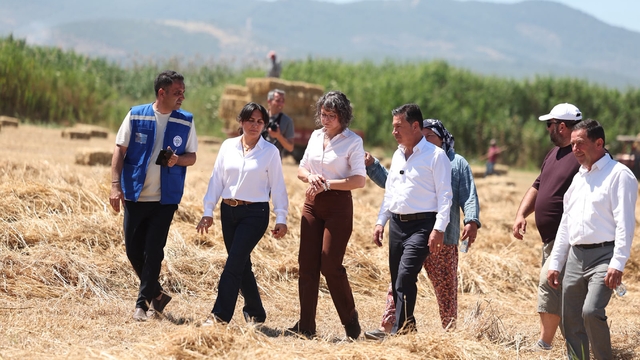 Ekinanbarı'nda üreticinin yükünü hafifleten destek