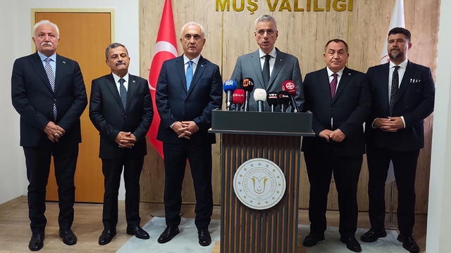 Sağlık Bakanı Memişoğlu, Muş'ta sağlık yatırımlarını değerlendirdi