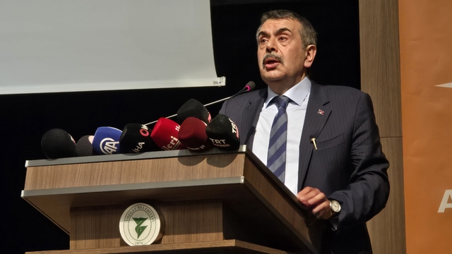 Milli Eğitim Bakanı Tekin: "Ekrem İmamoğlu Özgür Özel ilişkisini Tosun Paşa filmine benzetiyorum"