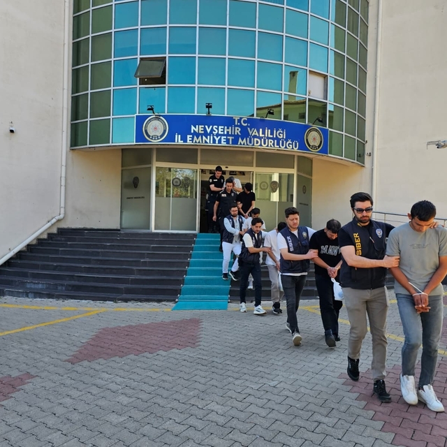 Nevşehir merkezli dolandırıcılık operasyonunda 17 tutuklama
