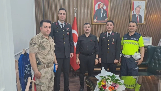 Dicle Kaymakamı Mustafa Atış, jandarmanın 187. kuruluş yıl dönümünü kutladı
