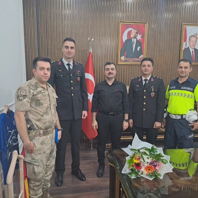 Dicle Kaymakamı Mustafa Atış, jandarmanın 187. kuruluş yıl dönümünü kutladı