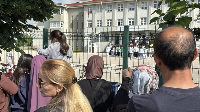Bolu'da 3 bin 154 öğrenci LGS'de ter döktü