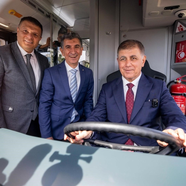 İzmir'in ulaşım geleceği ortak akılla şekilleniyor