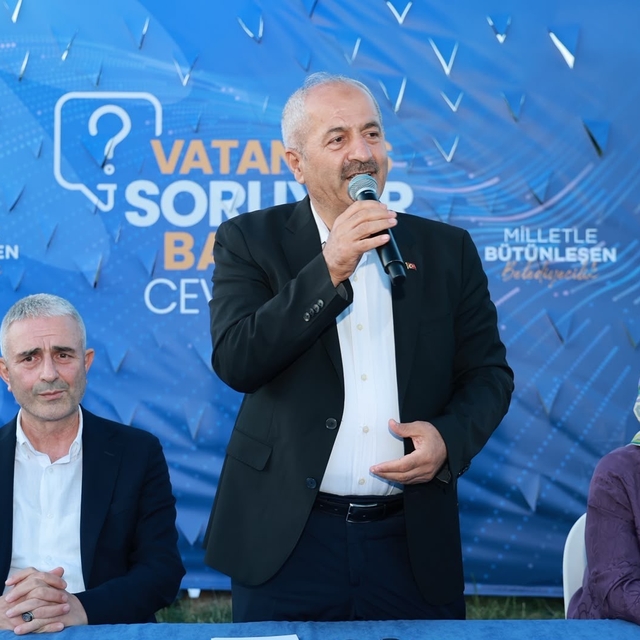 Gebze'de vatandaşlar sorularını doğrudan başkana iletti