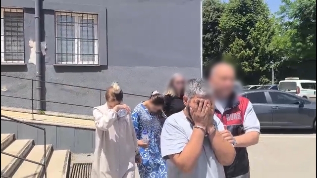 İçinde 1,8 milyon TL değerinde ziynet eşyası olan çelik kasayı çaldılar