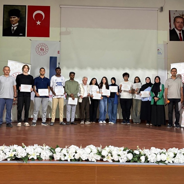 Eskişehir'de ÇEDES kapanış programı Filistin temasıyla gerçekleştirildi