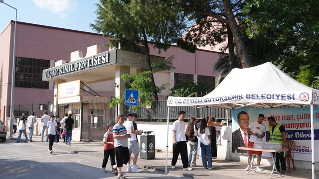 Denizli Büyükşehirden LGS'ye giren öğrencilere destek